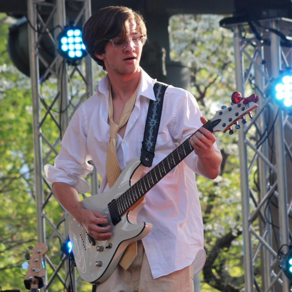 Michael Ross shredding his guitar